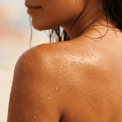 Come mantenere l'abbronzatura dopo le vacanze guida ai prodotti e ai consigli da proporre alle tue clienti